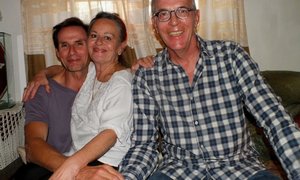 Lynette trots oor kuiergaste